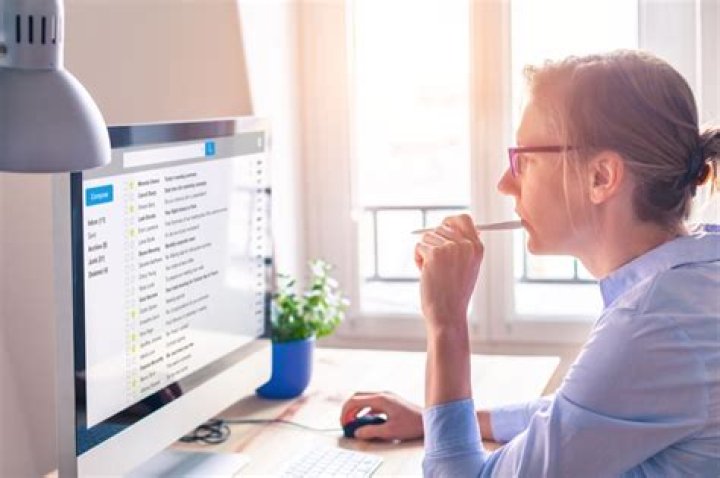 17 Email Management Tricks That Will Improve Your Very Existence