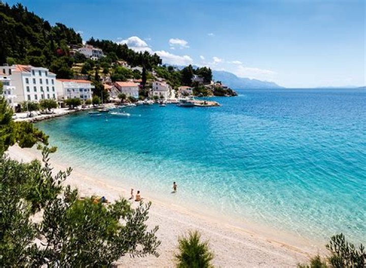 5 Underrated But Amazing Island Vacations