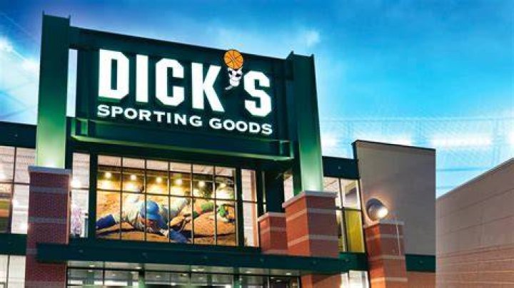 5 Warnings to Shoppers From Ex-Dick's Sporting Goods Employees — Best Life