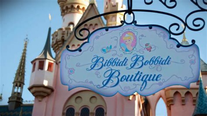 A Magical Transformation at the Bibbidi Bobbidi Boutique