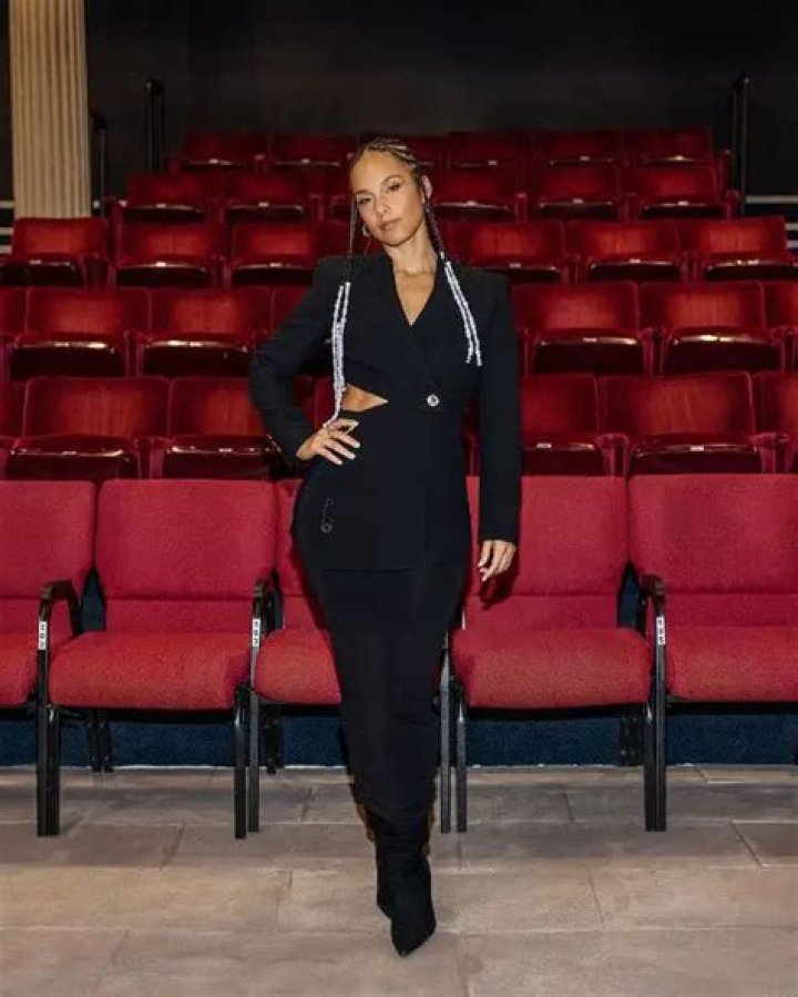 After Weight Gain And Weight Loss, Alicia Keys Feels Positive