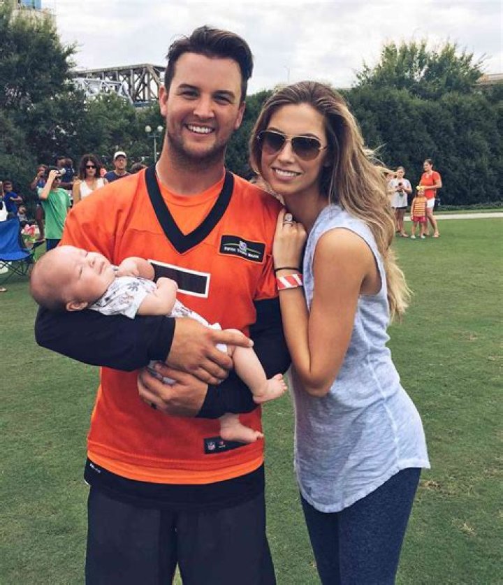 AJ McCarron Bio - affair, married, spouse, salary, net worth, bio, career, children