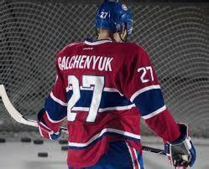 Alex Galchenyuk Biography-salary, net worth, married, relationship, affair, career, girlfriend, age, nationality, contract, stats