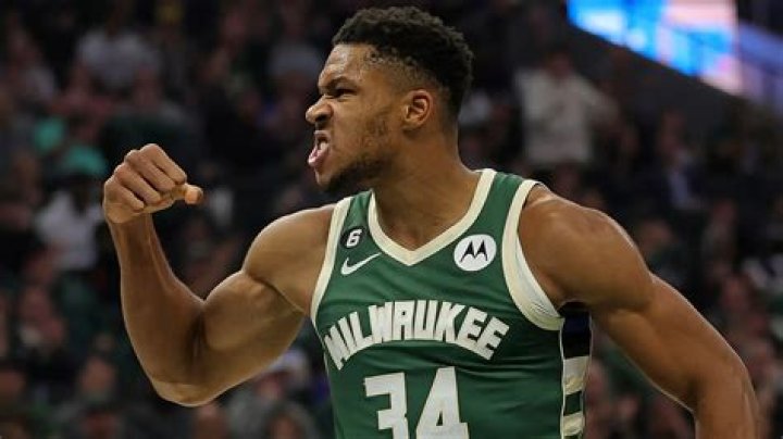 Amir Johnson Bio - facebook, salary, net worth, injury, stats, contract, wife, family