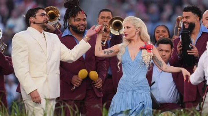 Arcadia Senior Living Gets Roses from Jay-Z & Rihanna For TikTok Re-Creation of Rihanna’s Super Bowl Halftime Show