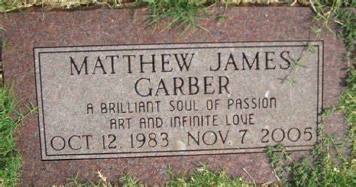 Are Victor Garber & Matthew Garber Related?