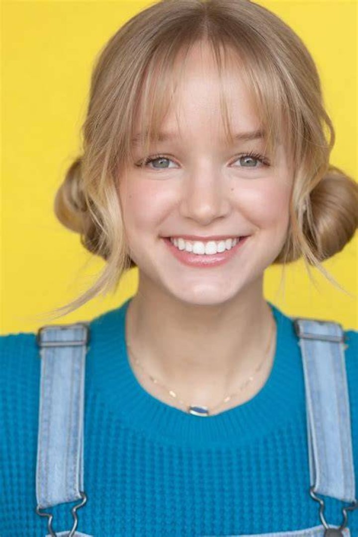 Aubin Bradley Height, Weight, Age, Spouse, Family, Facts, Biography