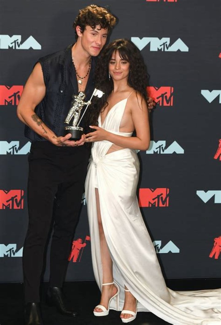 Camila Cabello Height, Weight, Age, Boyfriend, Family, Facts, Biography