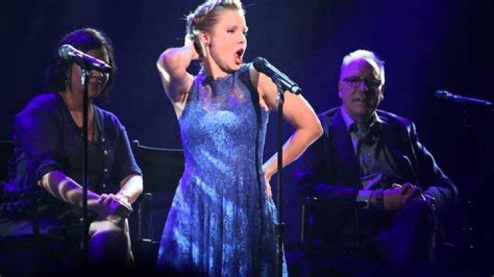 Can Kristen Bell Sing?
