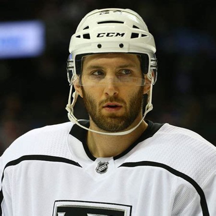 Derek Forbort Biography- NHL player, contract, stats, salary, net worth, married, relationship, wife, girlfriend, family, career, age
