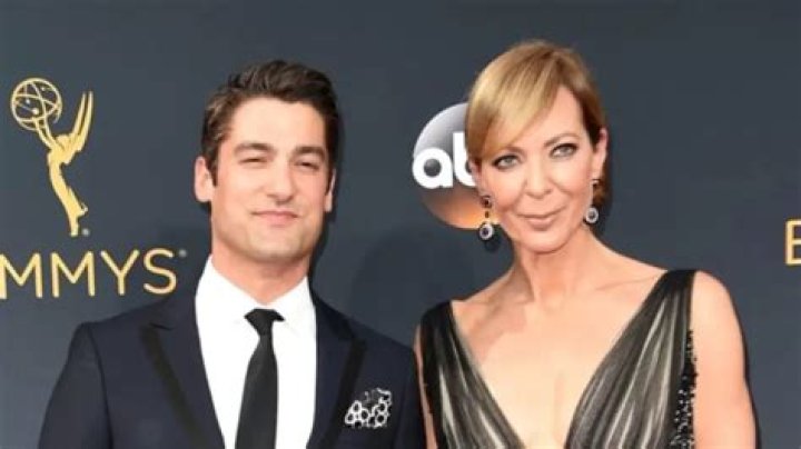 Did The 62-Year-Old Star Ever Get Married To Philip Joncas?