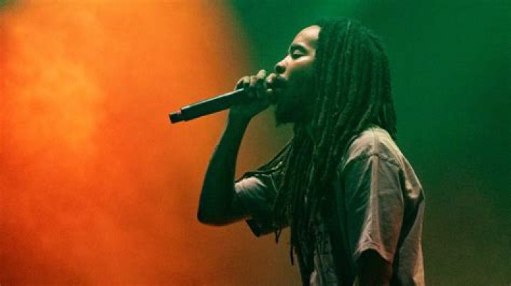 Earl Sweatshirt Pulls Out Of Australian Shows Following The Death Of His Dad