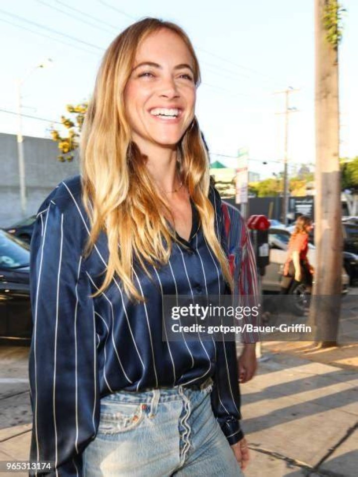 Emily Wickersham Height, Weight, Age, Boyfriend, Family, Biography