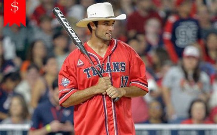 
Erin Osweiler’s Husband Brock Osweiler’s net worth. Know about his Career and Awards