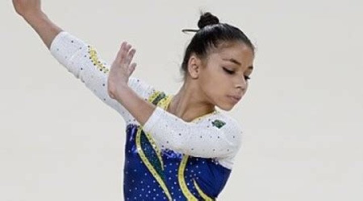 Flávia Saraiva Height, Weight, Age, Boyfriend, Family, Facts, Biography