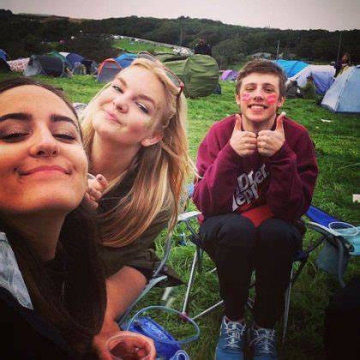 Harry Lewis (Wroetoshaw) Height, Weight, Age,Girlfriend, Family, Facts