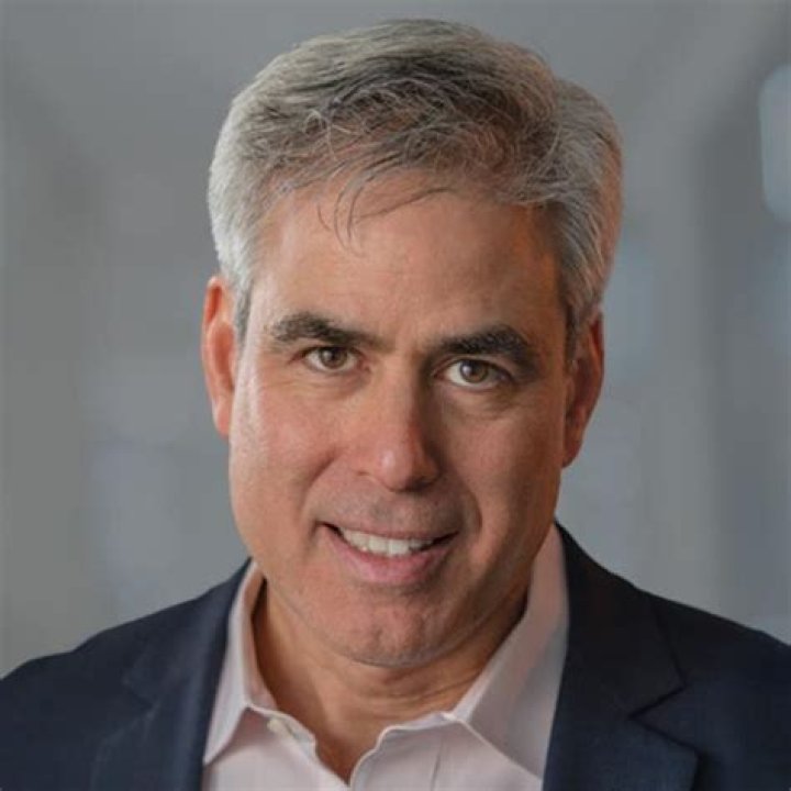 Hire Jonathan Haidt to Speak at Events