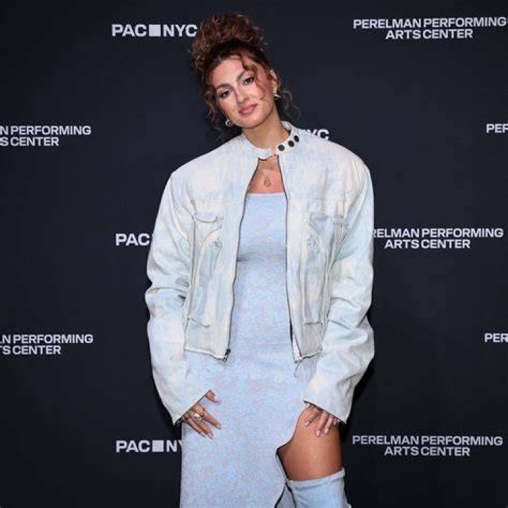 How Tori Caro Went from Being the Choreographer for “Julie and the Phantoms” to Playing Kayla & More – Celeb Secrets