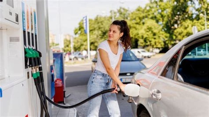 If You’re Getting Gas, Watch Out for This "Very Frustrating" Scam, Police Warn