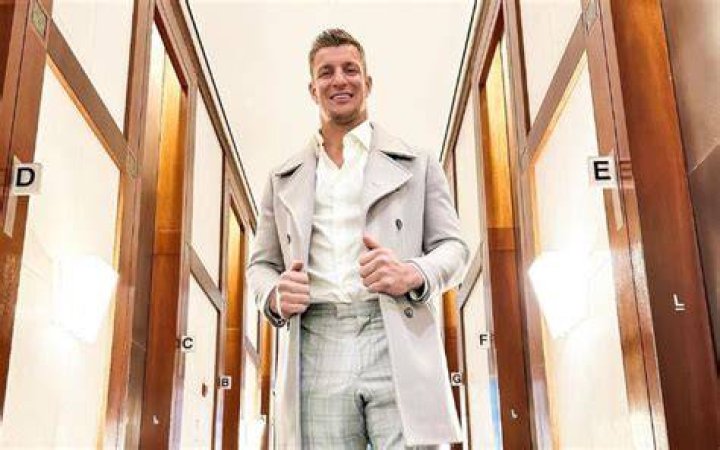 
Is Rob Gronkowski Returning Back From His Second Retirement? Know About His NFL Stats and Career Stats