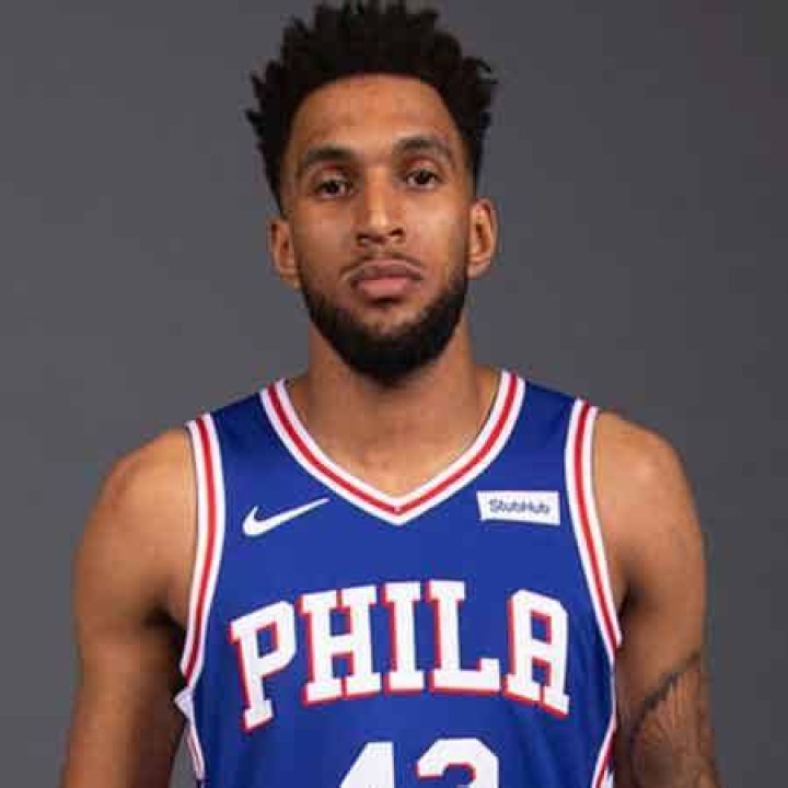 Jonah Bolden, Bio, Biography, NFL, quarterback, wide receiver, affair, married, spouse, salary, net worth