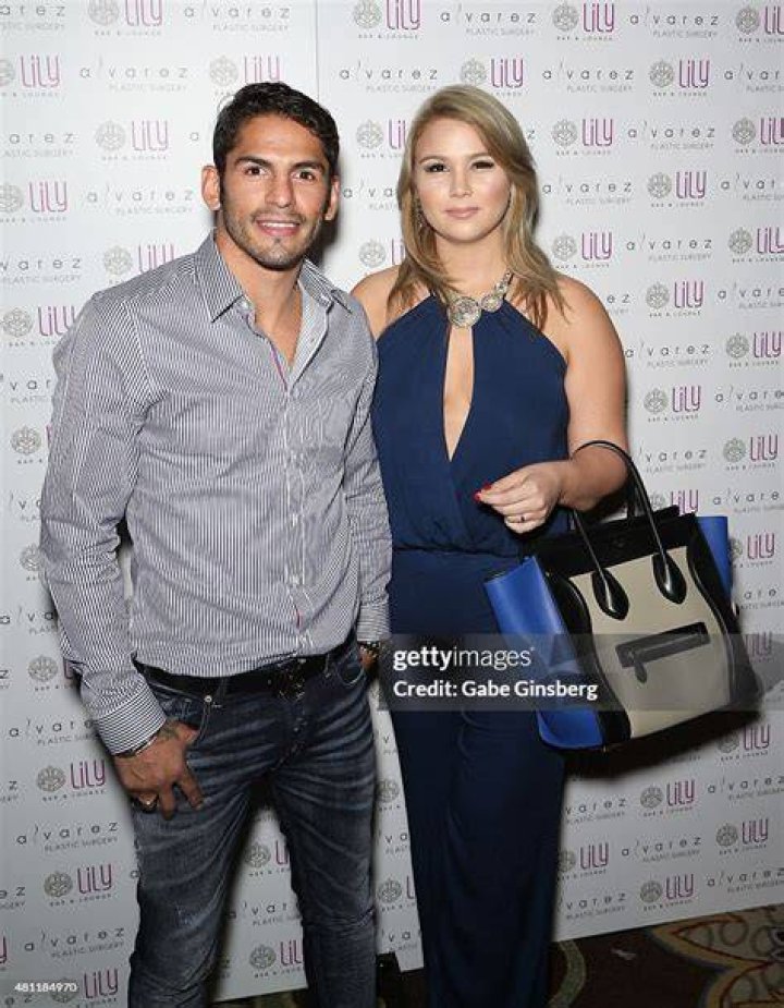 Jorge Linares Boxing Earnings and Net worth; Who is Linares' Wife?