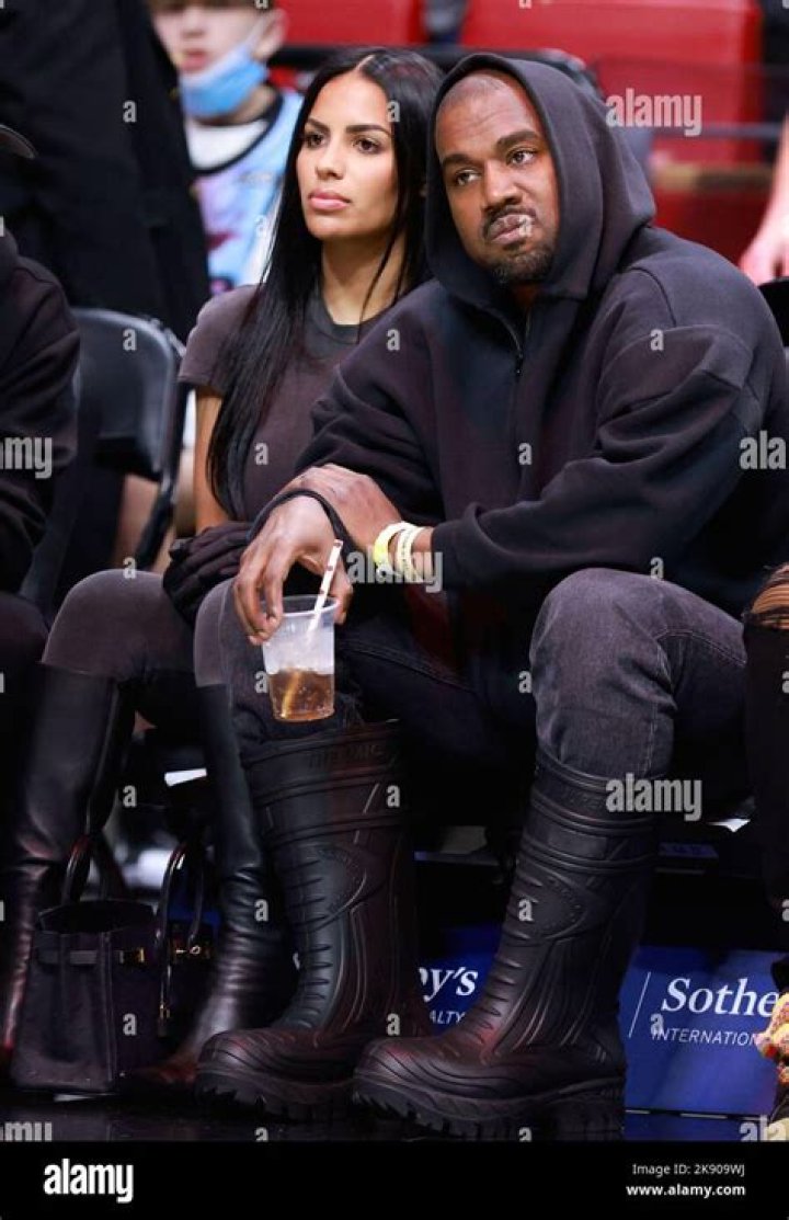 Julio Jones Salary and Net worth in 2020; How is his Girlfriend?