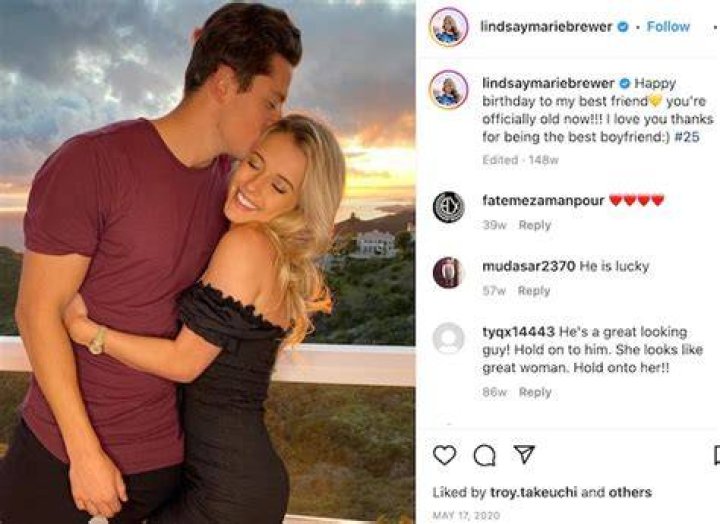 Lindsay Brewer Height, Weight, Age, Family, Boyfriend, Education