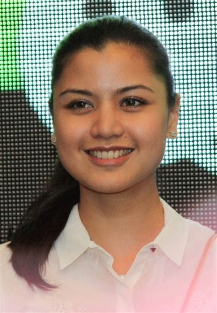 Lisa Surihani Height, Weight, Age, Body Statistics
