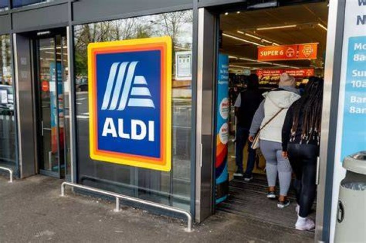 Major Grocery Chains, Including Aldi, Are Closing Stores