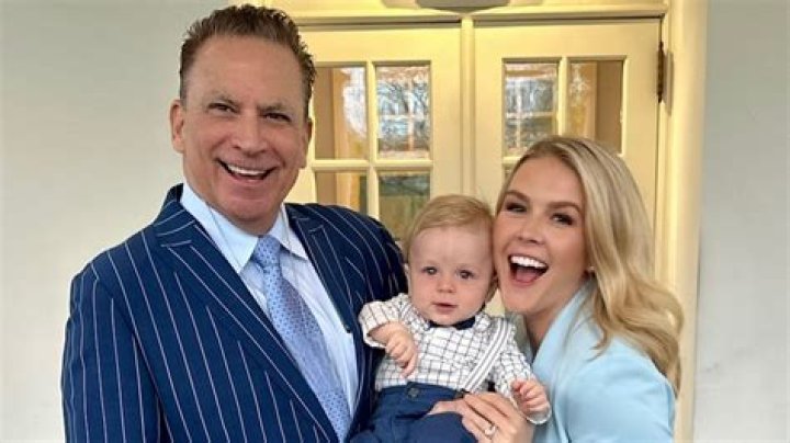 Michele Weaver | Actress, Council Of Dads Cast, Luly Perry, Net Worth, Wikipedia, Age, Parents, Husband, Married, Boyfriend
