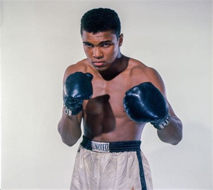 Muhammad Ali Height, Weight, Age, Spouse, Children, Facts, Biography