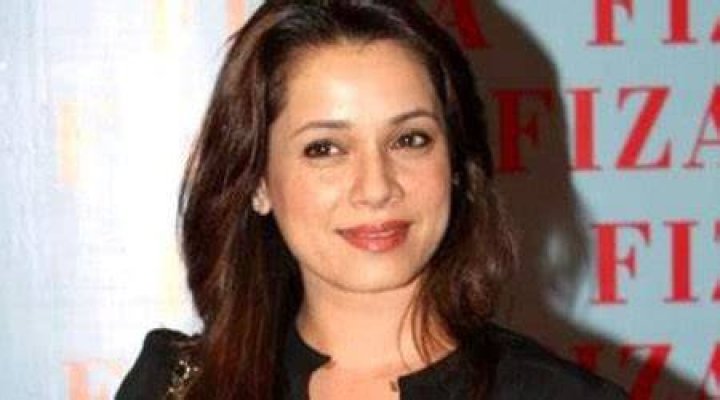 Neelam Kothari Height, Weight, Age, Spouse, Biography, Family, Facts