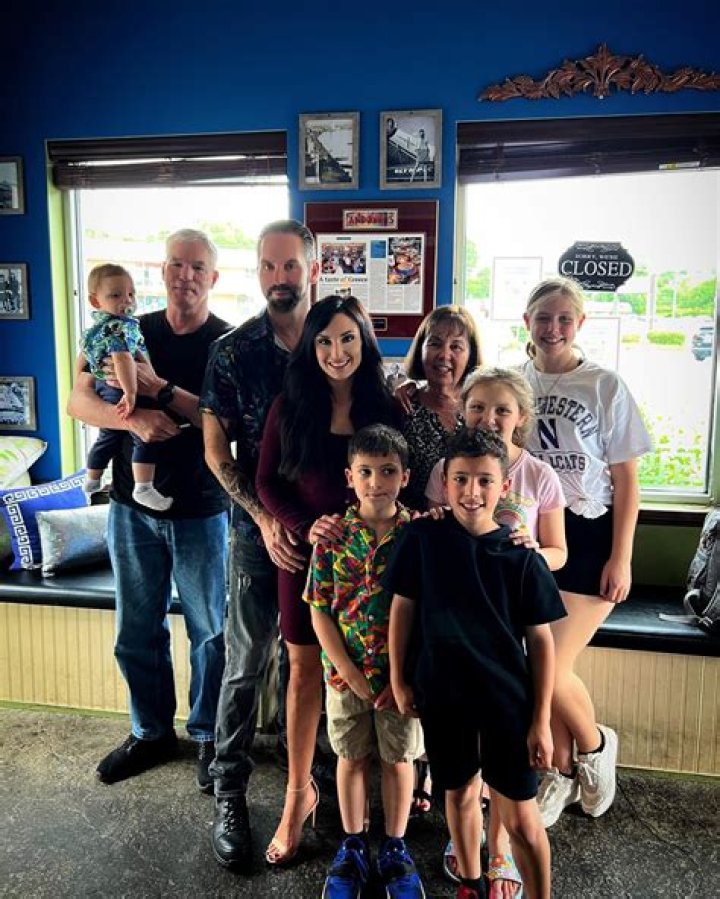 Nick Groff Wife, Married, Dating, Children, Net Worth, Age, and New Show.