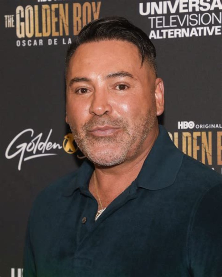 
Oscar De La Hoya to help Ryan Garcia get a $700 Million Deal