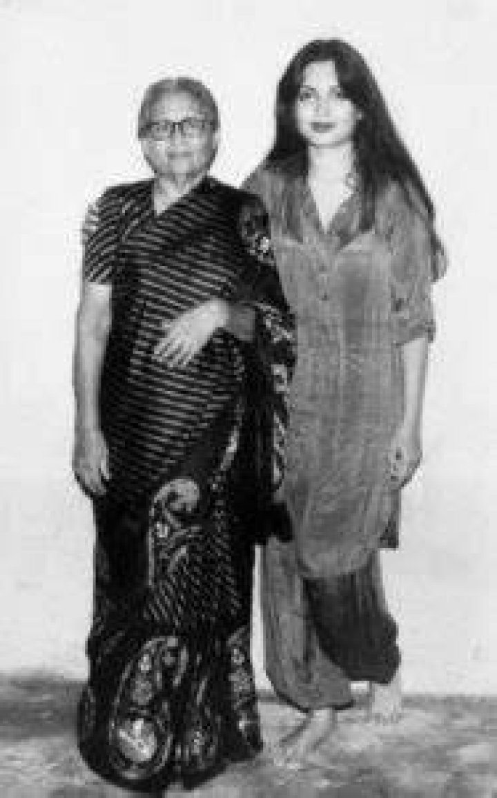Parveen Babi Height, Weight, Age, Biography, Facts