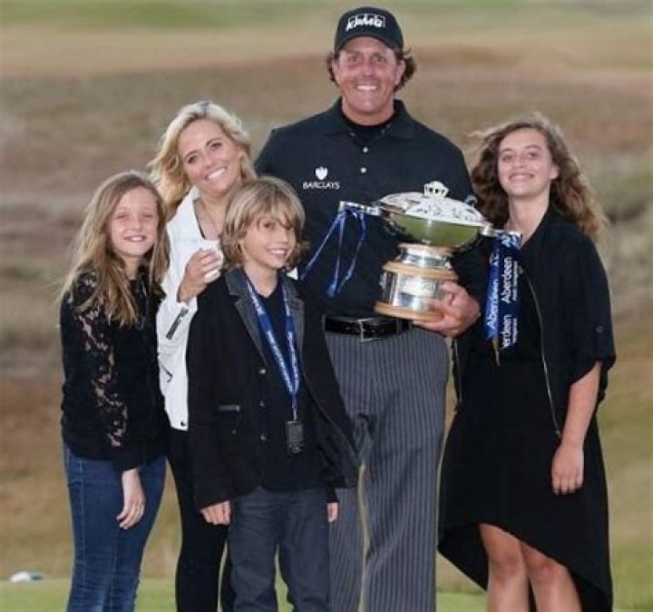 Phil Mikelson's Son Evan Samuel Mickelson Biography; How is his Lifestyle? Family, Parents, Net worth, and Relationship Details