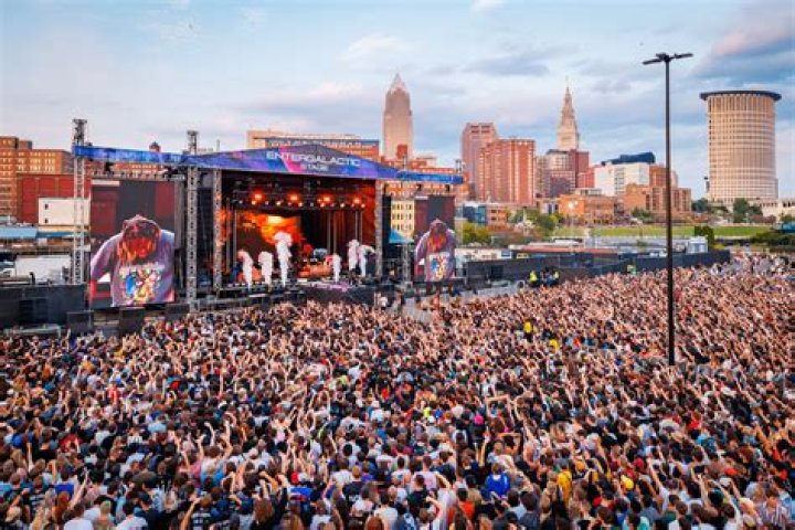 Residents File Petition to Block AEG Presents’ Re:SET Festival in Chicago’s Riis Park