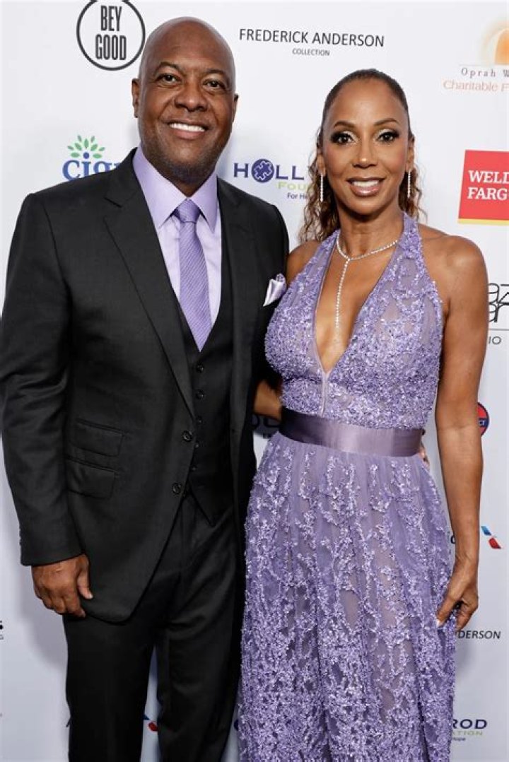Rodney Peete Biography- NFL, Fox Sports, Salary, Earnings, Net worth, Married, Relationship, Affair, Age, Family, Relationship, Career, Dating, Children, Wife, Family