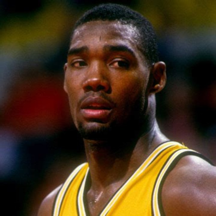 Rodney Rogers Biography- MLB player, Contract, Salary, Earnings, Net worth, Married, Relationship, Wife, Children, Age, Height, Family, Affair