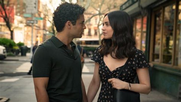 SEBASTIAN DE SOUZA, AUBREY PEEPLES – Celeb Secrets