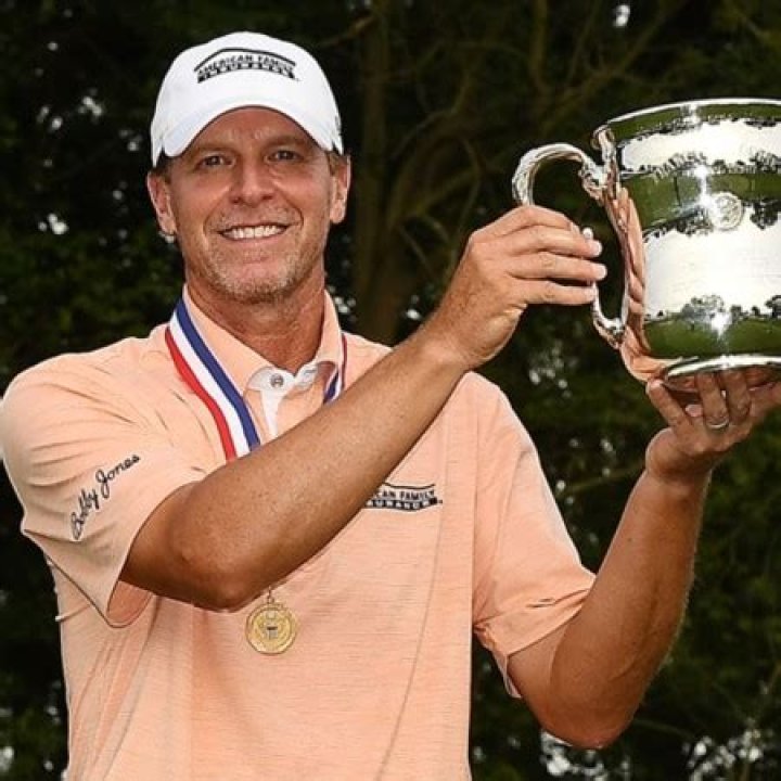 Steve Stricker Golf Career Earnings and Net worth; Details about his Wife, Children, and Family