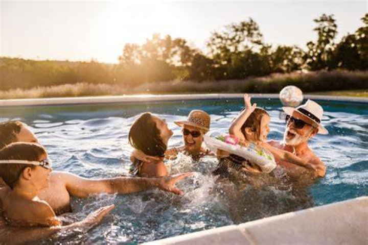 The 6 Best Things to Ask Guests to Bring to a BBQ — Best Life