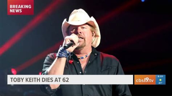 Toby Keith Dies After Stomach Cancer Battle—These Are the Symptoms to Know