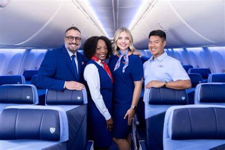 United Is Finally Bringing Back This Beloved In-Flight Service, Starting Dec. 1