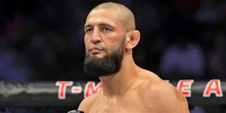 
Video Footage: Khamzat Chimaev Drops UFC Heavyweight Alexander Gustafsson In Sparring