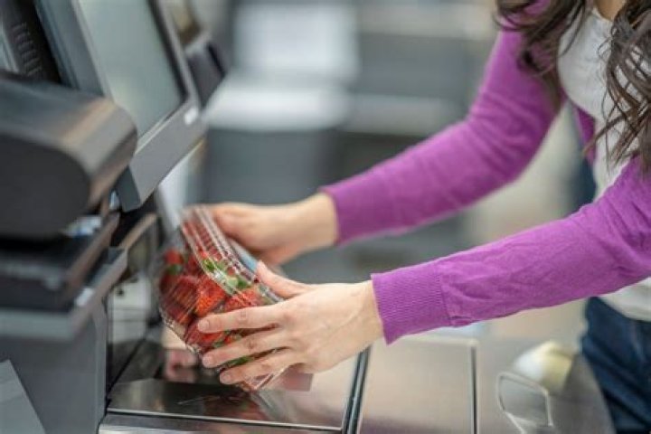 Walmart Shoppers Slam "Very Uncomfortable" Self-Checkout Experience