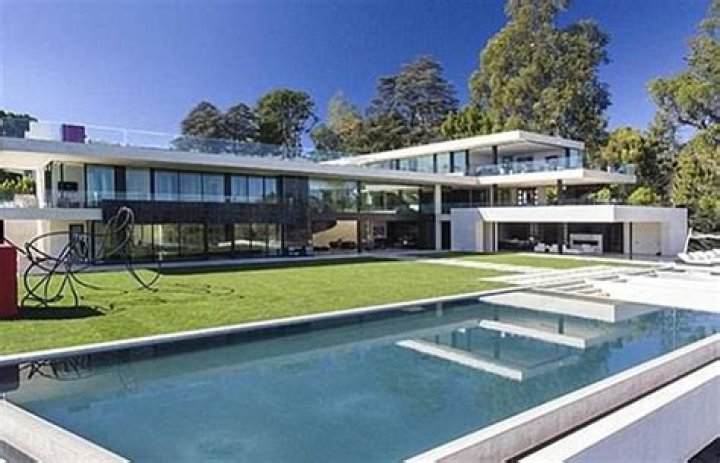 Where Does Beyoncé Live?