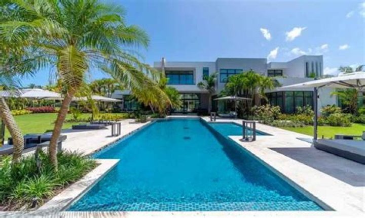 Where Does Jake Paul Live?