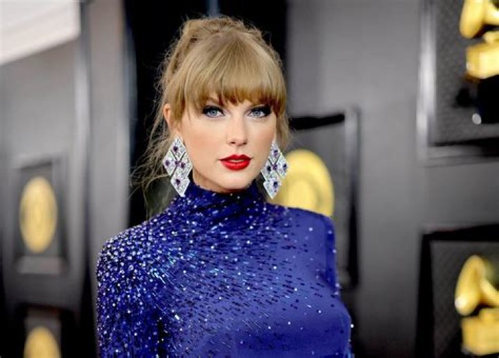 Who Is Taylor Swift's 'You Belong With Me' About?